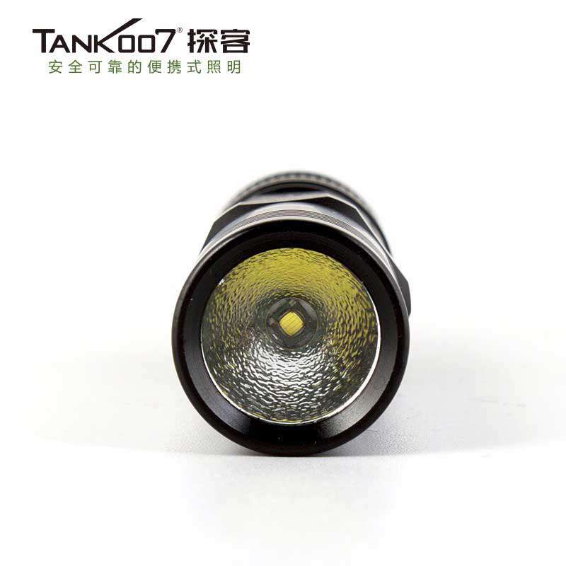 1577510147572182.jpg 手電筒廠家