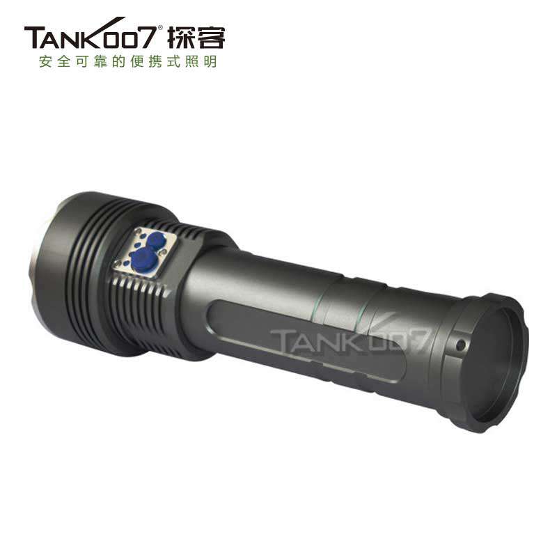 1577512294975141.jpg 手電筒廠家
