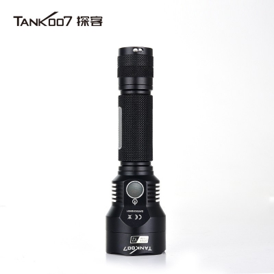 入門級(jí)戰(zhàn)術(shù)手電筒 入門級(jí)戰(zhàn)術(shù)手電筒